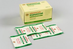 Лейкопластырь бактерицидный Leiko на нетканой основе р. 3.8смх3.8см 100 шт.